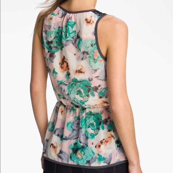 Bellatrix Tank - Picture 2 of 8